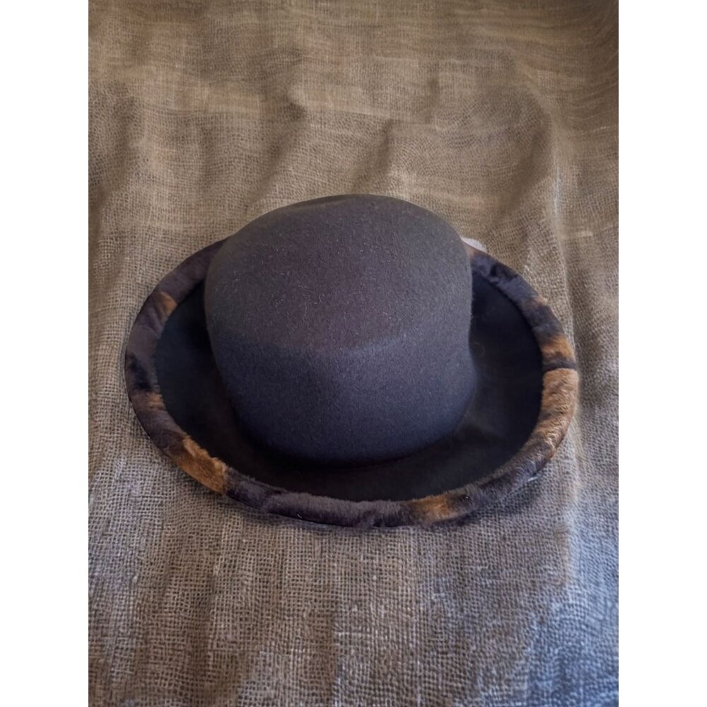 Vintage MICHAELA ACCESSORIES 100% Wool Hat